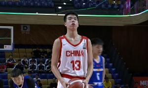 U17男篮半场领先19分!媒体人:延续火力打立陶宛加拿大也有机会配图