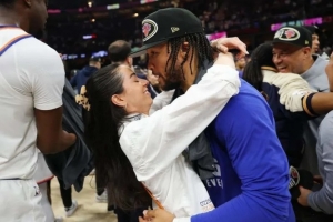 NBA版神仙眷侣!纽约之王身后有贤内助 布伦森因她成人生赢家配图