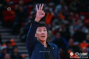 直播吧：前四川男篮主帅韩硕有望加入北控教练组！配图