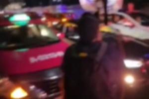 墨西哥球迷聚集在厄瓜多尔下榻酒店外,制造噪音影响对手休息配图
