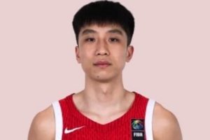 媒体人：石洺豪在进攻端表现亮眼 张淳智全队唯一得分上双也可以配图
