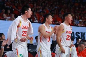 媒体人：这支球队抗压偏弱 顺风一拥而上者多 逆风自主得分偏软配图