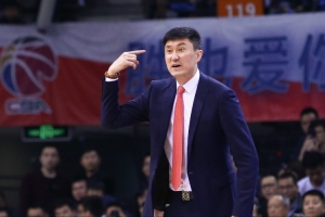 苏群：我相信杜锋会东山再起 至于是否回广东要看缘分配图