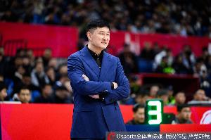 苏群：杜锋现在的精力都在粤BA上面 这是广东省非常重视的比赛配图