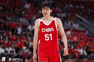 还是得打出你的优势！杨瀚森替补17分钟 9中4拿到10分5板配图