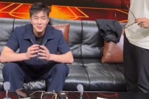 回应退役传闻？郭艾伦：不知道以后还能不能打球 还想打 没打够配图