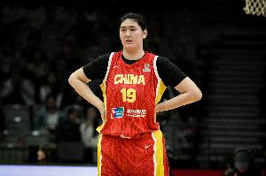 媒体人:张子宇仅25分钟高效体能 女篮需准备韩旭/李月汝主打阵容配图