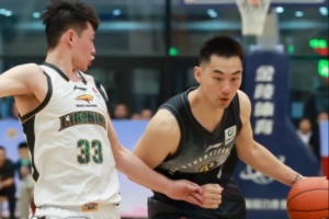 祝崔晋铭生日快乐,新赛季继续带领众虎将驰骋CBA赛场配图
