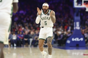 美记：特伦特上赛季场均8分但签4年6400万 NBA该审视这荒谬的合同配图