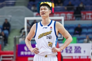 媒体人：CBA转会 球员有比较大的权限 球员不想去 交易是做不成的配图