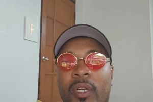 埃弗拉：想去佛得角看看我母亲的祖国，感谢你们让我对血统更自豪配图
