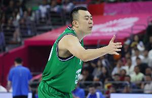 媒体人：韩德君回归能给管理层分摊压力 也有助于辽篮重建过渡配图